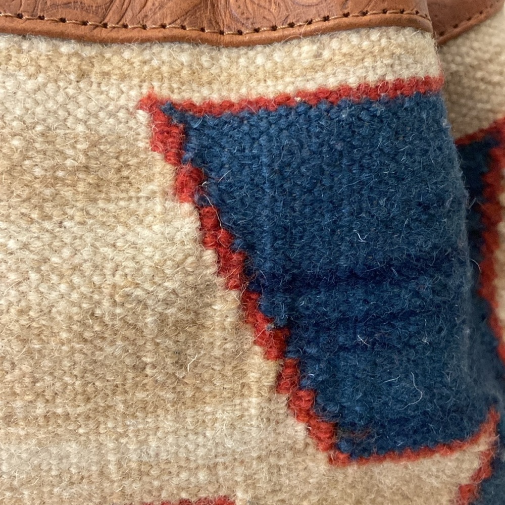 Beautiful Handmade Purse - Picture 5 of 7